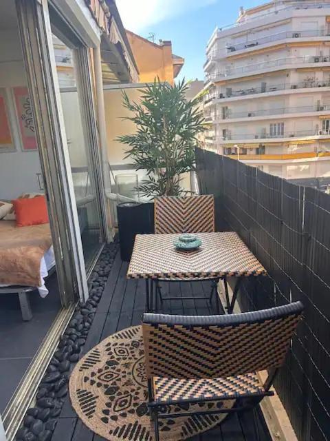 Elegant T2 Clim & Balcon - Plein Centre Канны Экстерьер фото