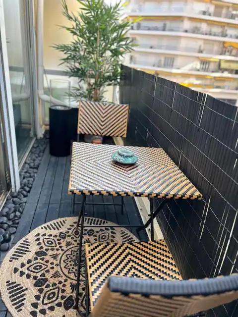 Elegant T2 Clim & Balcon - Plein Centre Канны Экстерьер фото